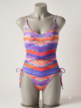 2-Piece Women’s Medium One-Piece Swimsuit Bundle | Skinny Dippers & Floral